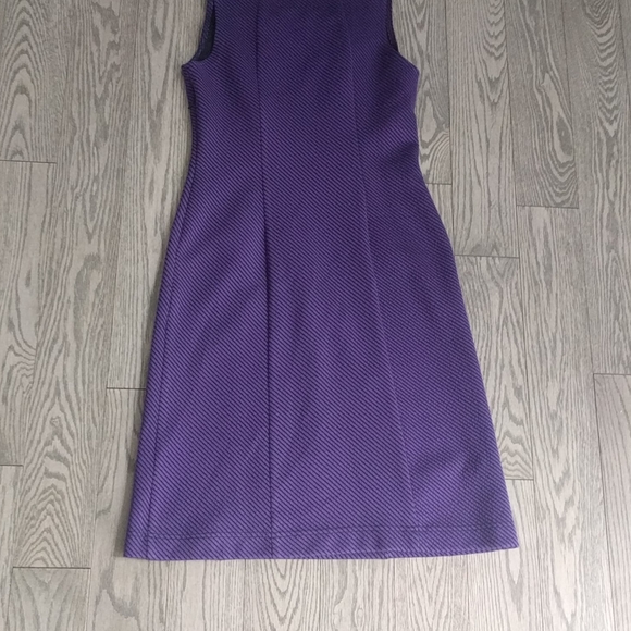 Beautiful purple dress by Josef Ribkoff 🌸🍀 - Picture 9 of 16